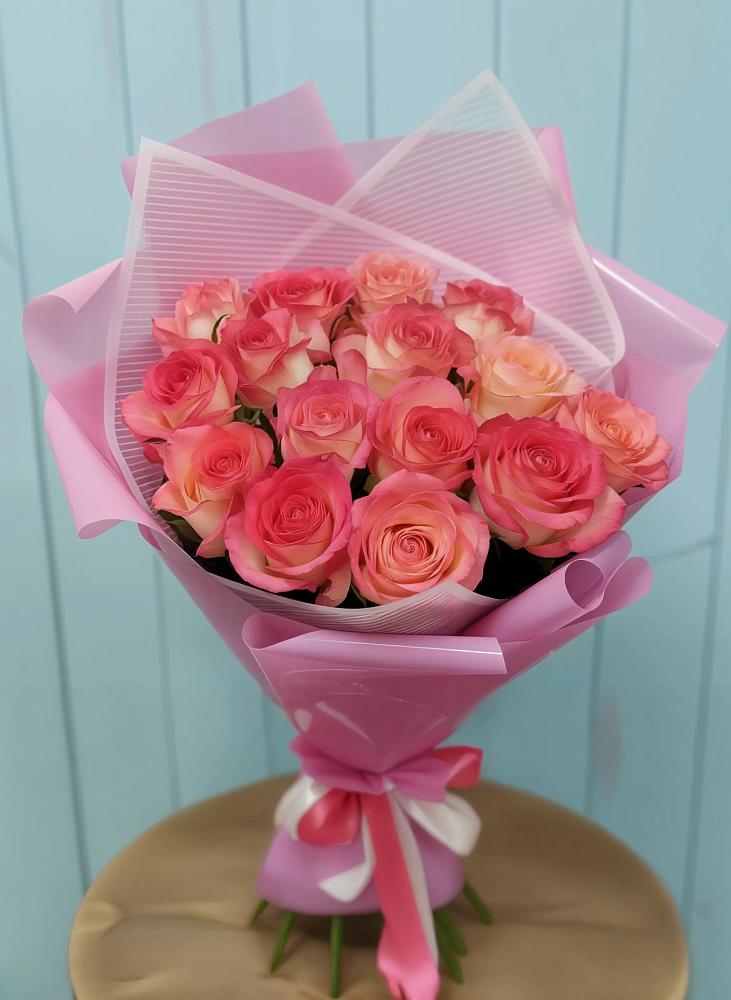 Букет 15 Розовых роз Равель в Смоленке