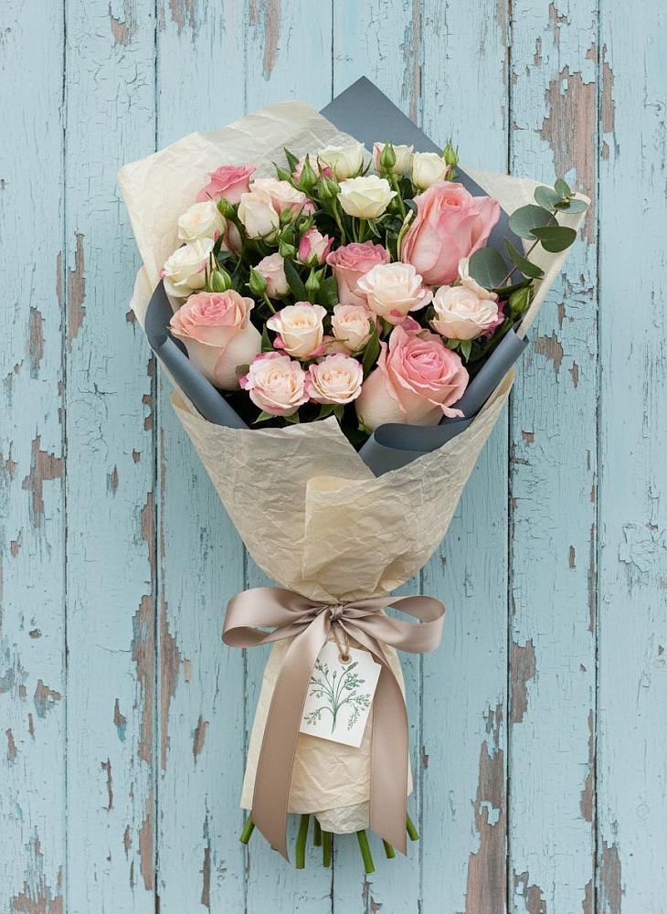 Букет цветов из: Розы в Смоленке