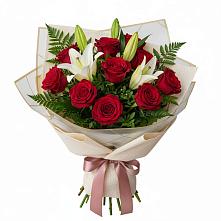 Букет цветов из:  Лилии и Розы #REPLACE_PRED# Смоленке