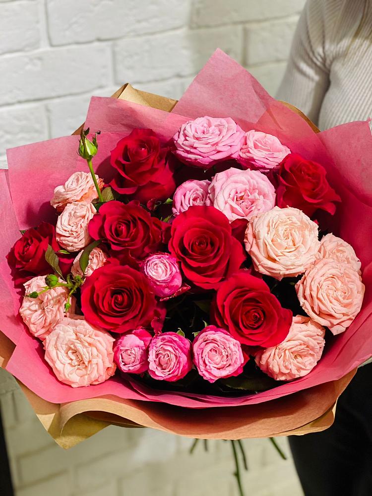 Букет цветов из: Розы в Смоленке