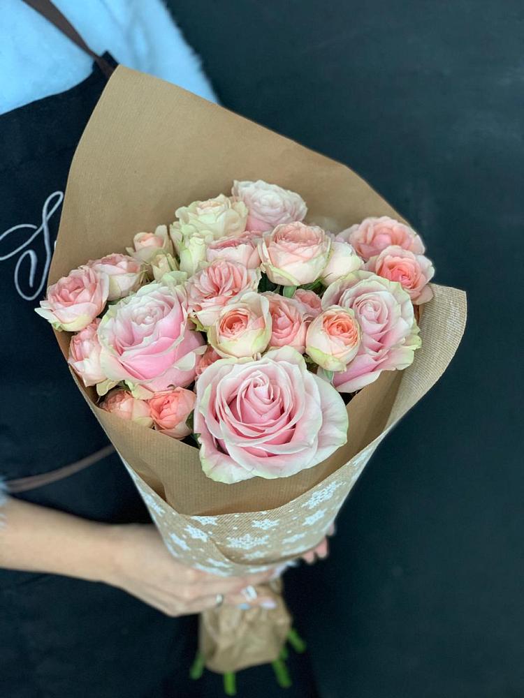 Букет цветов из: Хризантемы и Розы в Смоленке