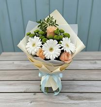 Букет цветов из:  Герберы, Розы и Хризантемы в Смоленке