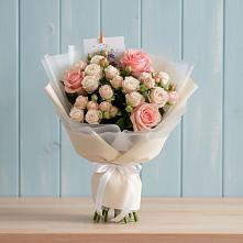 Букет цветов из:  Розы в Смоленке