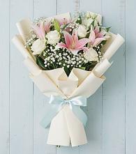 Букет цветов из:  Лилии в Смоленке