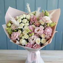 Букет цветов из:  Альстромерии и Розы в Смоленке